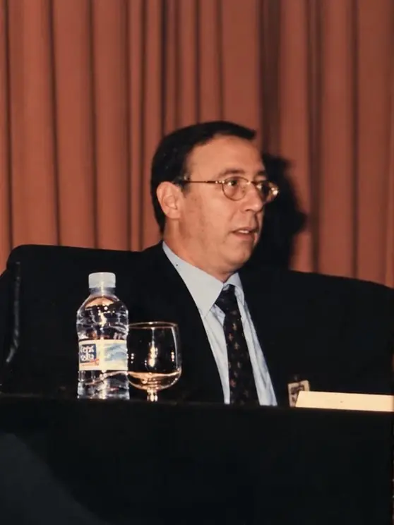 Fernando Bajo Herrera en una mesa de ponentes, en una fotografía de archivo