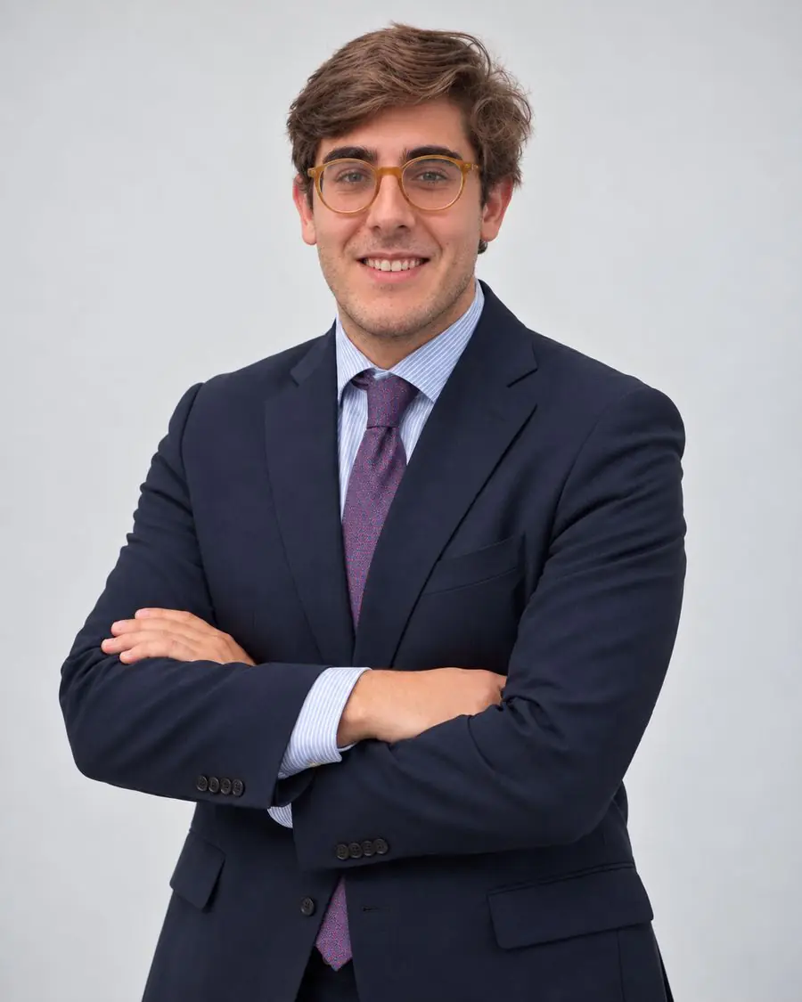 Retrato de Fernando Bajo de León